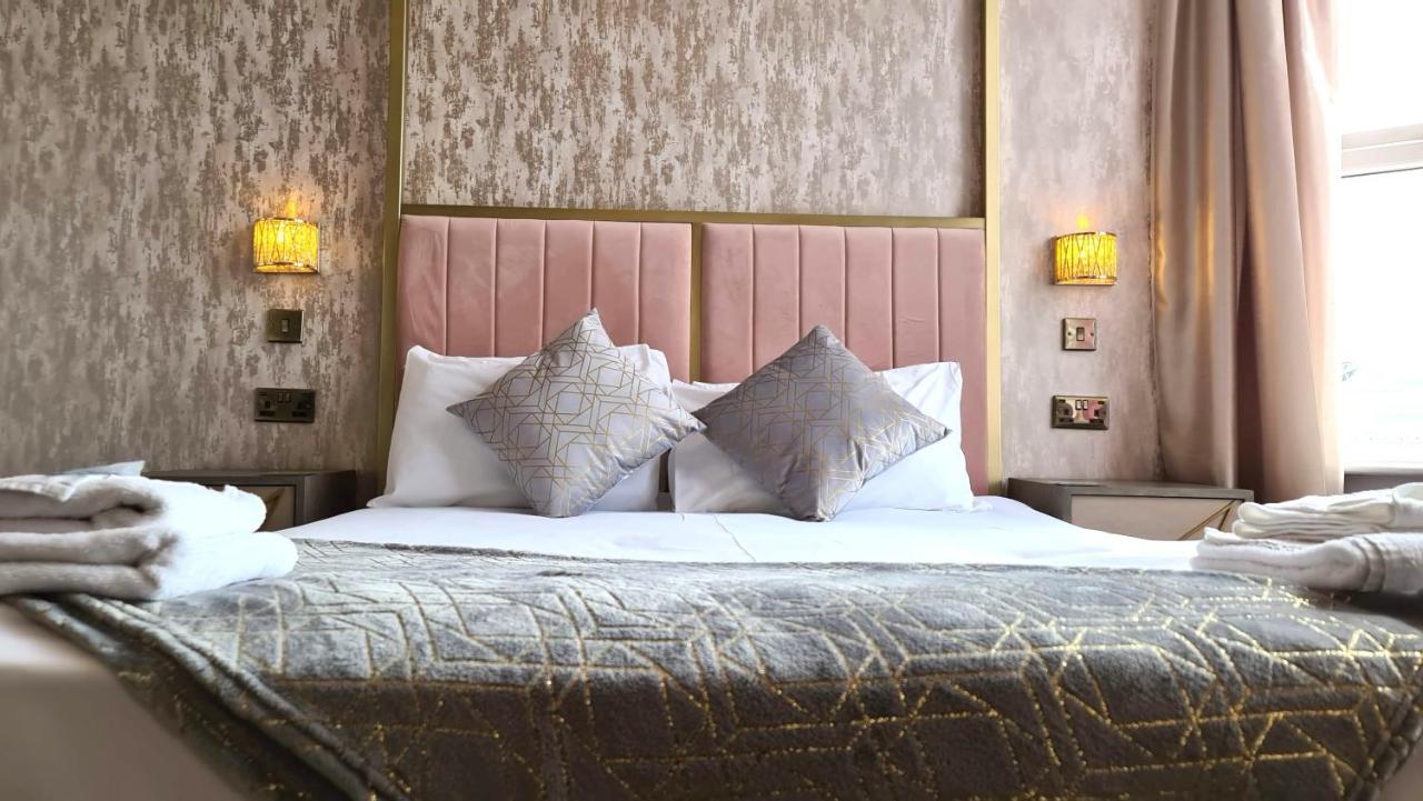 Tiffany'S Hotel Blackpool Esterno foto