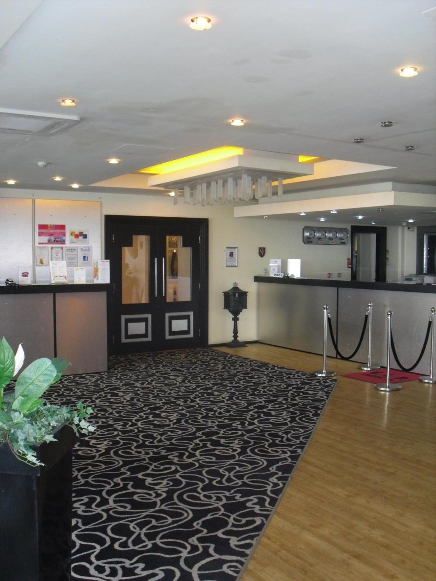 Tiffany'S Hotel Blackpool Esterno foto