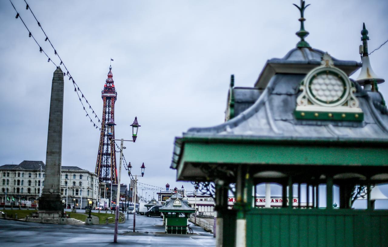 Tiffany'S Hotel Blackpool Esterno foto